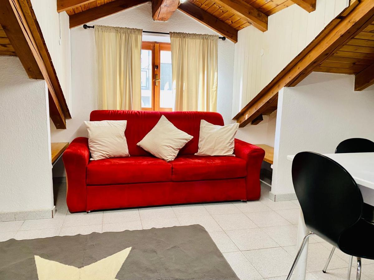 Ferienwohnung Casa Dei Leoni Aosta Exterior foto