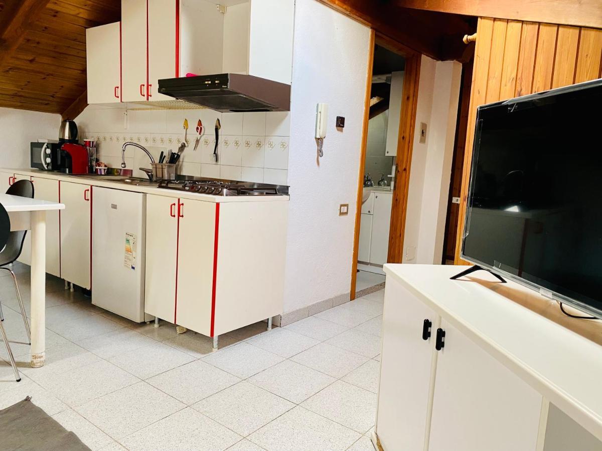 Ferienwohnung Casa Dei Leoni Aosta Exterior foto
