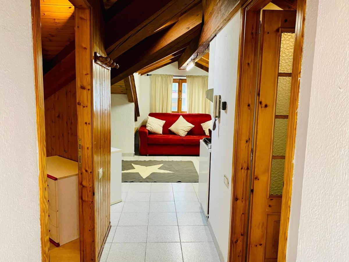 Ferienwohnung Casa Dei Leoni Aosta Exterior foto
