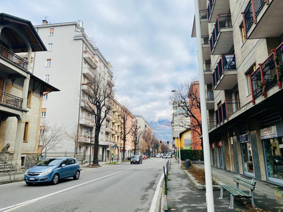 Ferienwohnung Casa Dei Leoni Aosta Exterior foto