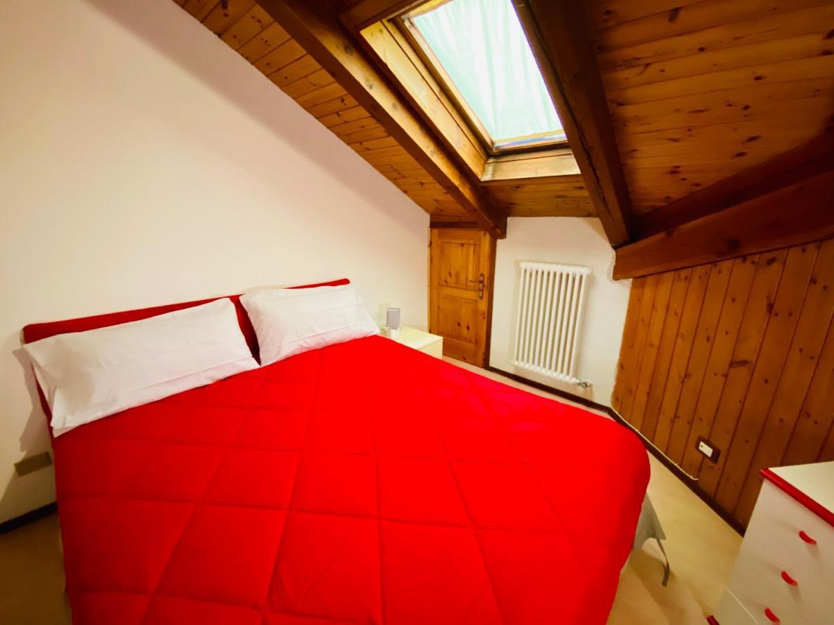 Ferienwohnung Casa Dei Leoni Aosta Exterior foto