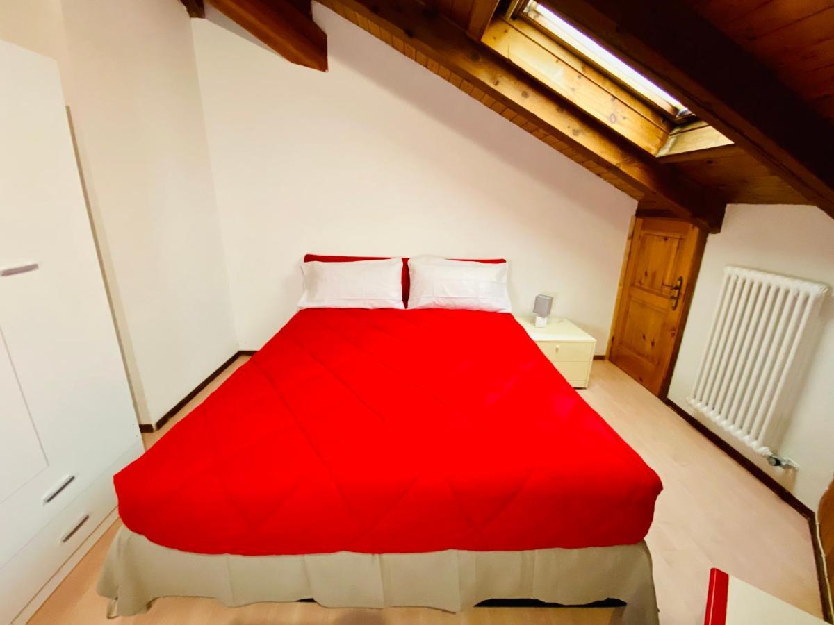 Ferienwohnung Casa Dei Leoni Aosta Exterior foto