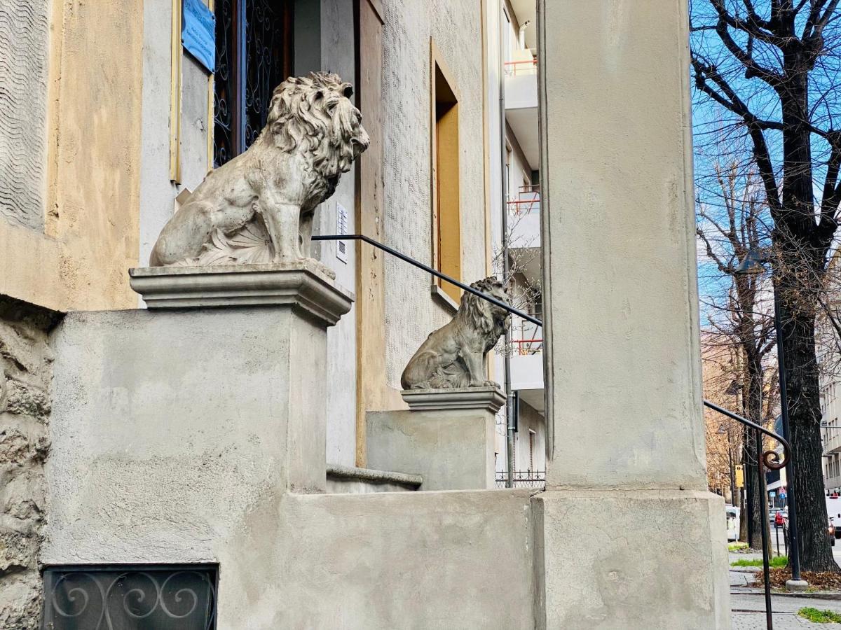 Ferienwohnung Casa Dei Leoni Aosta Exterior foto